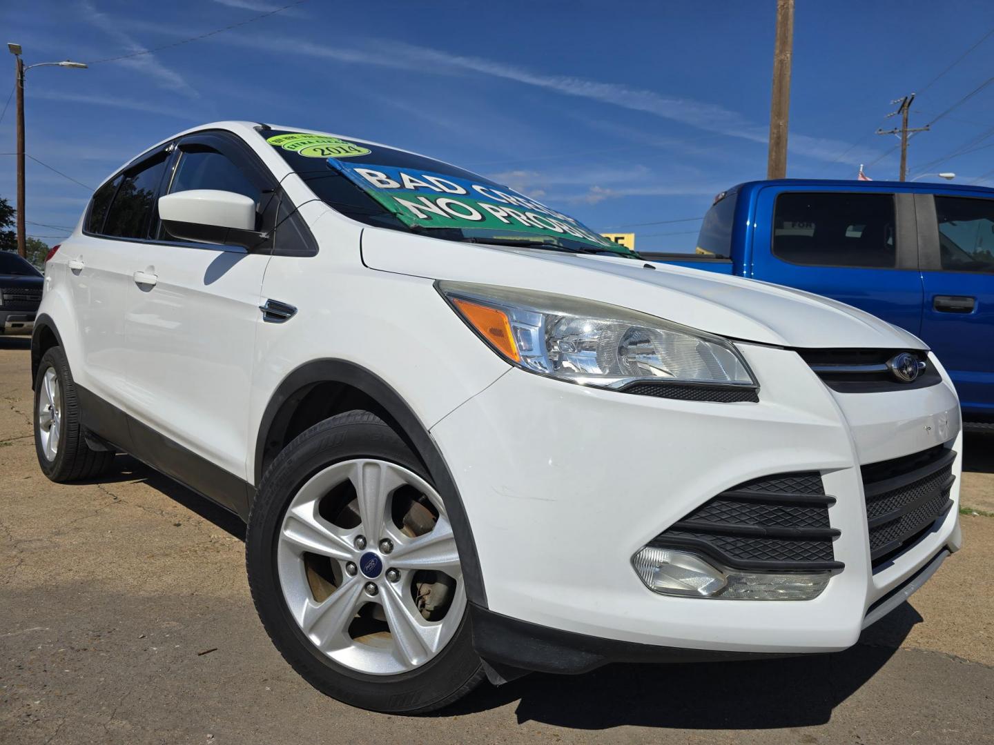 2014 Ford Escape SE's photo