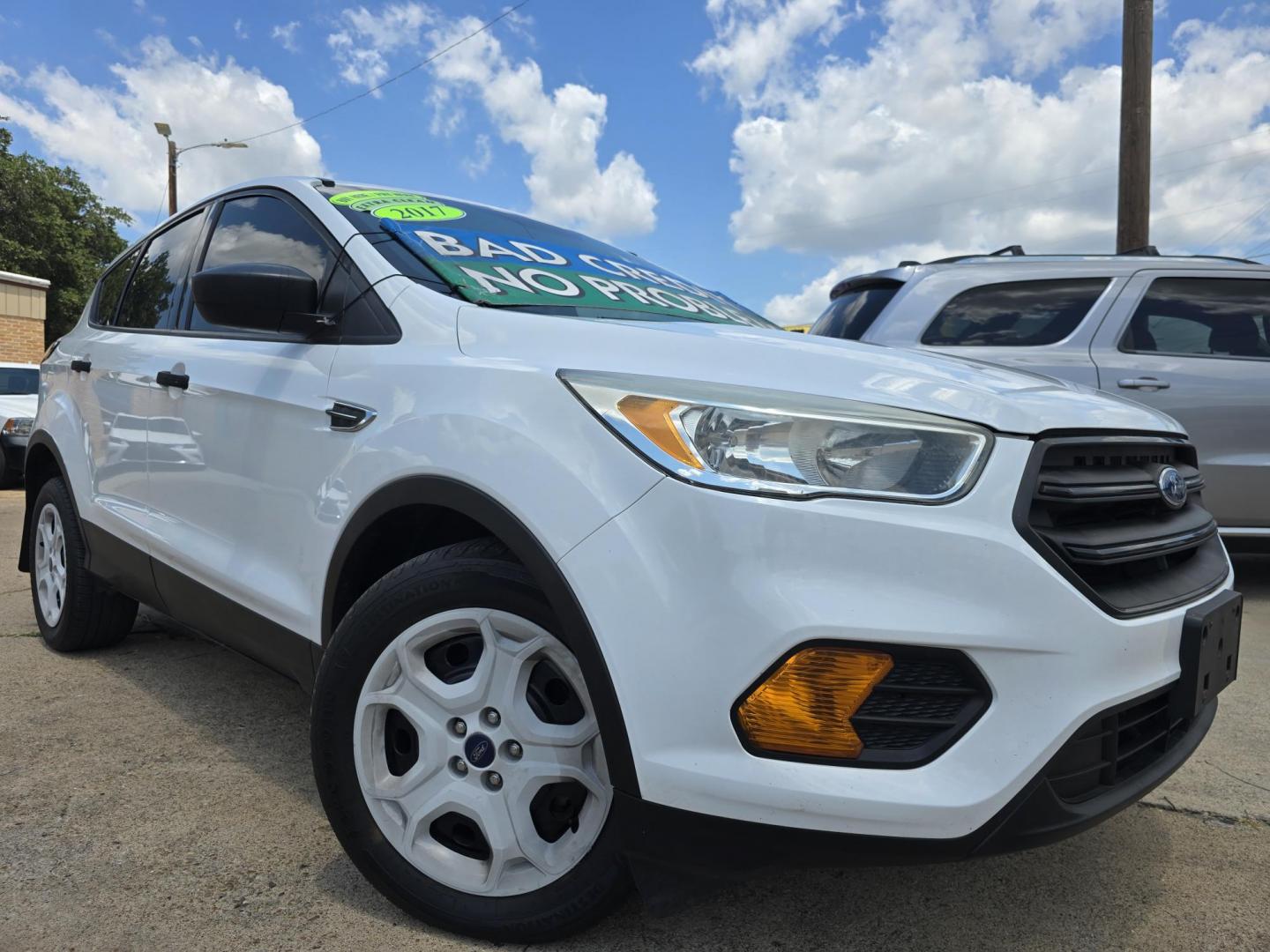 2017 Ford Escape S's photo