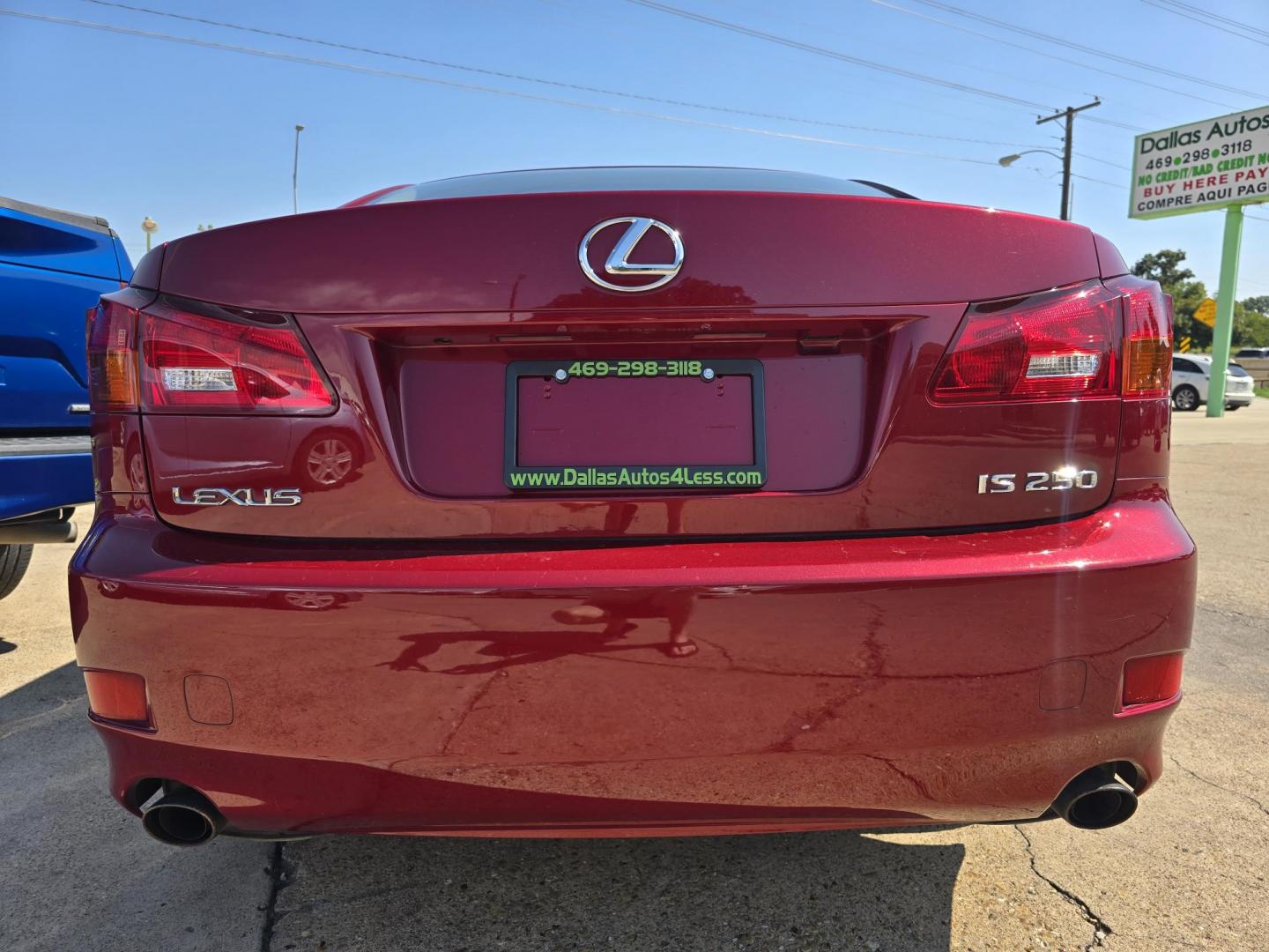 2006 RED Lexus IS (JTHBK262062) with an 2.5L V6 24V DOHC engine, AUTO transmission, located at 2660 S.Garland Avenue, Garland, TX, 75041, (469) 298-3118, 32.885387, -96.656776 - Photo#4