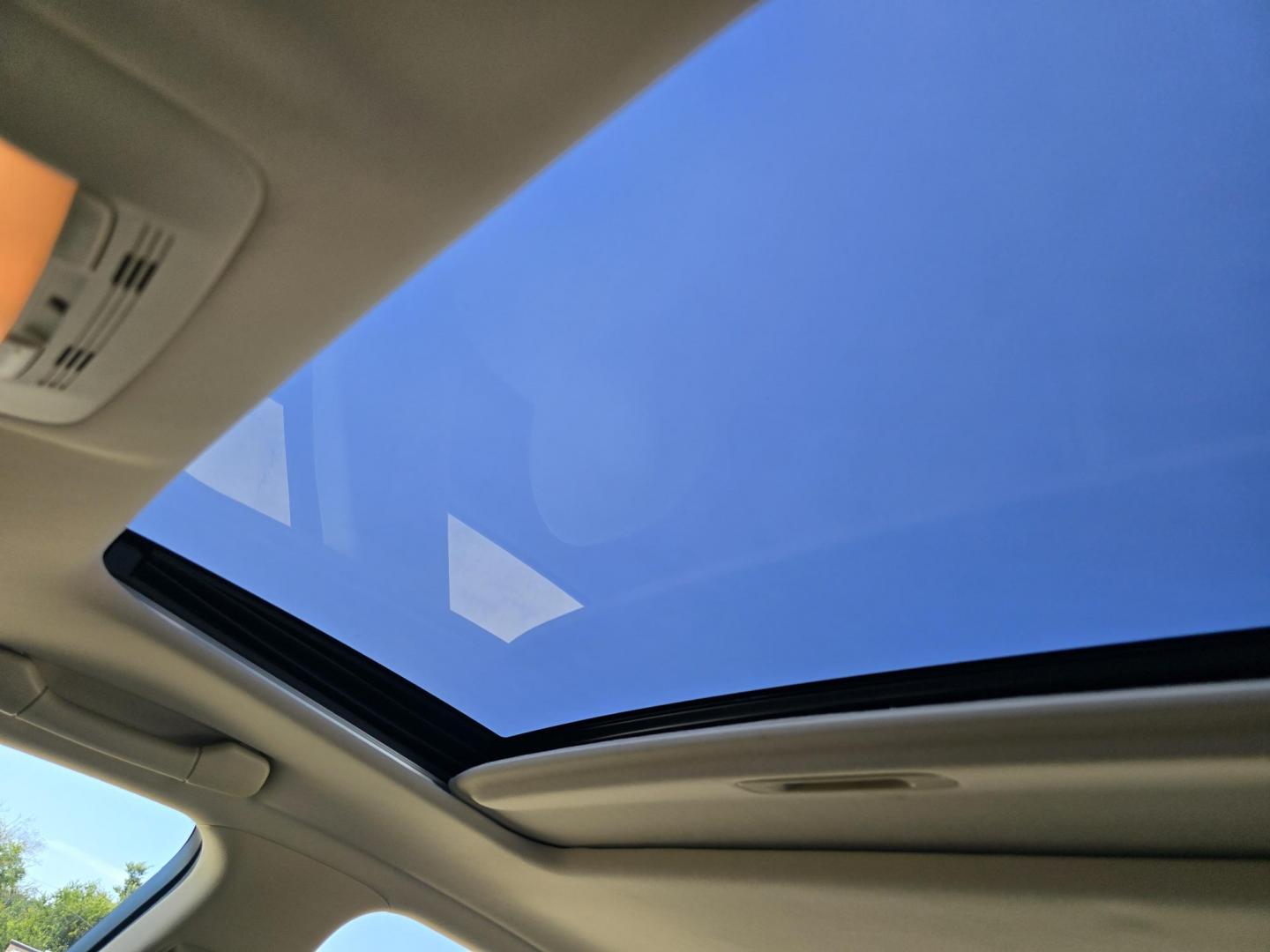 2006 RED Lexus IS (JTHBK262062) with an 2.5L V6 24V DOHC engine, AUTO transmission, located at 2660 S.Garland Avenue, Garland, TX, 75041, (469) 298-3118, 32.885387, -96.656776 - Photo#15