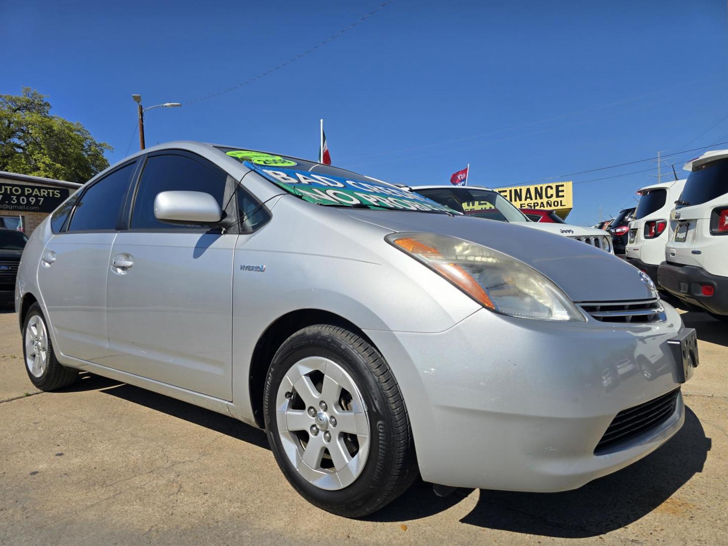 2008 SILVER Toyota Prius 4-Door Liftback (JTDKB20U587) with an 1.5L L4 DOHC 16V HYBRID engine, Automatic CVT Overdrive transmission, located at 2660 S.Garland Avenue, Garland, TX, 75041, (469) 298-3118, 32.885387, -96.656776 - Photo#1