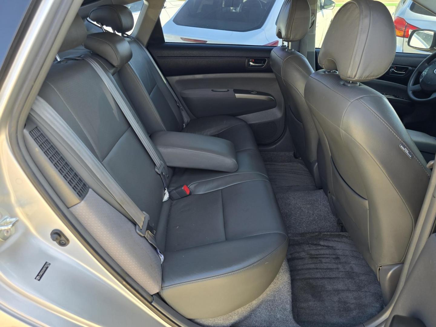 2008 SILVER Toyota Prius 4-Door Liftback (JTDKB20U587) with an 1.5L L4 DOHC 16V HYBRID engine, Automatic CVT Overdrive transmission, located at 2660 S.Garland Avenue, Garland, TX, 75041, (469) 298-3118, 32.885387, -96.656776 - Photo#19