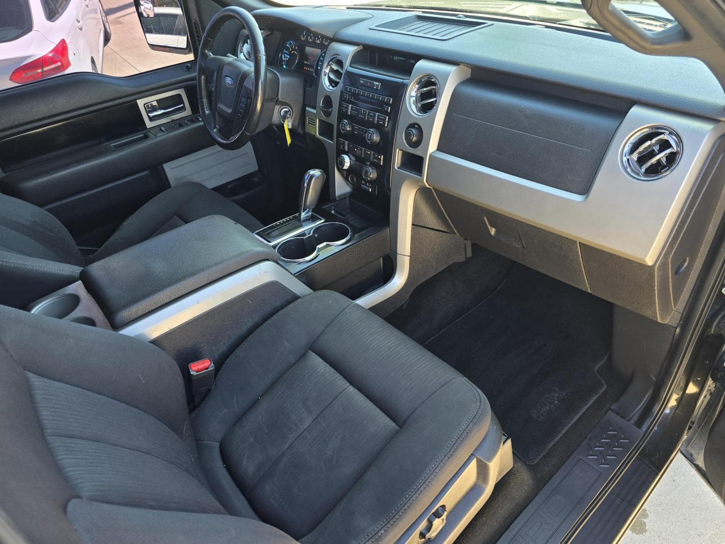 $view_url - Photo#16