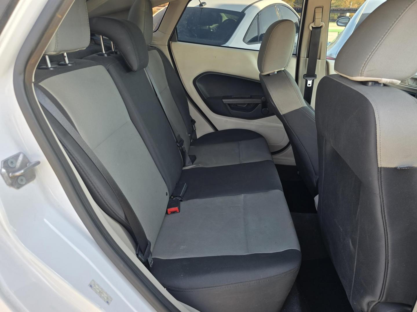 $view_url - Photo#15