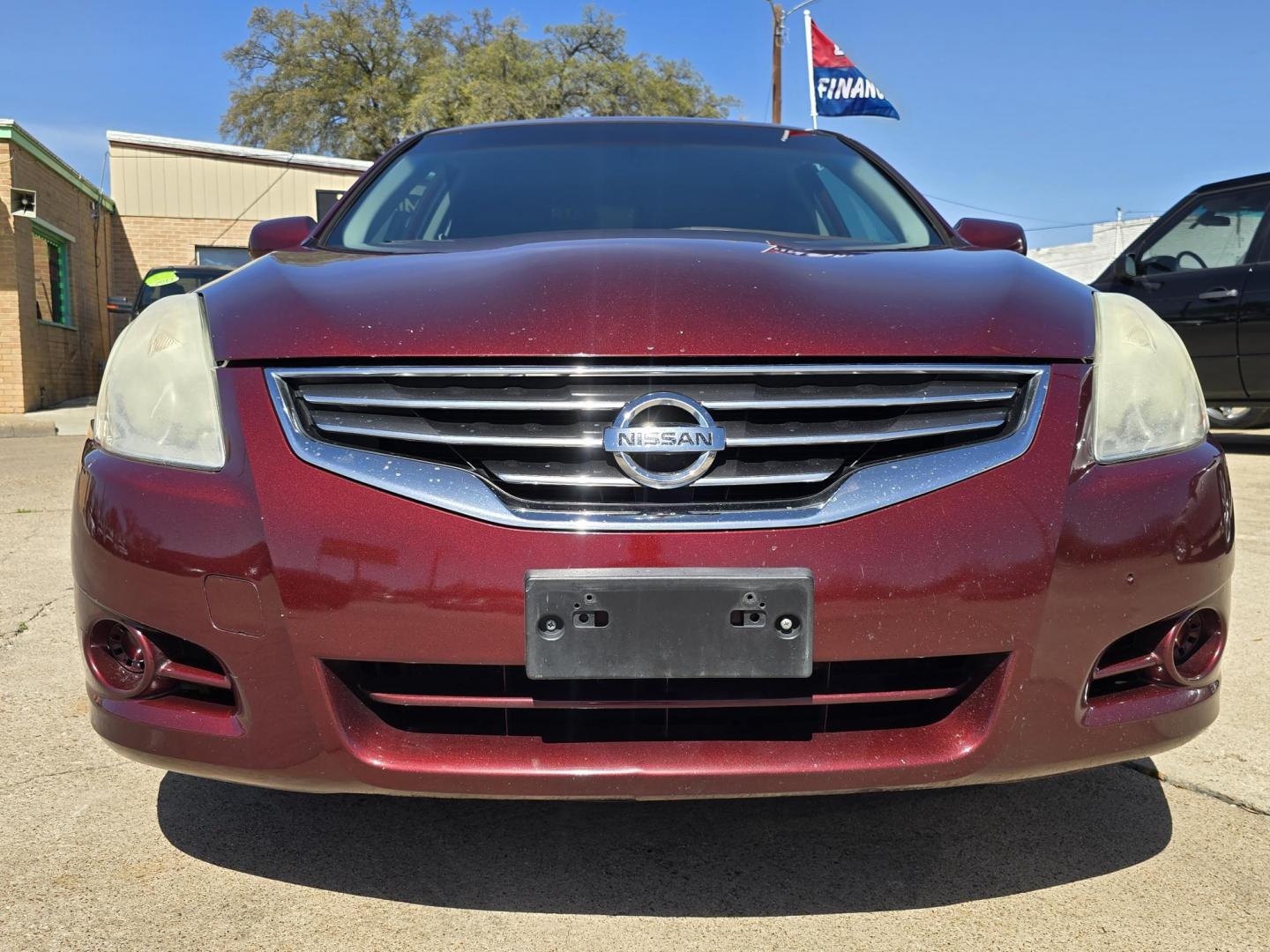2012 RED Nissan Altima 2.5 S (1N4AL2AP3CN) with an 2.5L L4 DOHC 16V engine, AUTO transmission, located at 2660 S.Garland Avenue	, Garland, TX, 75041, (469) 298-3118, 32.885387, -96.656776 - Photo#9