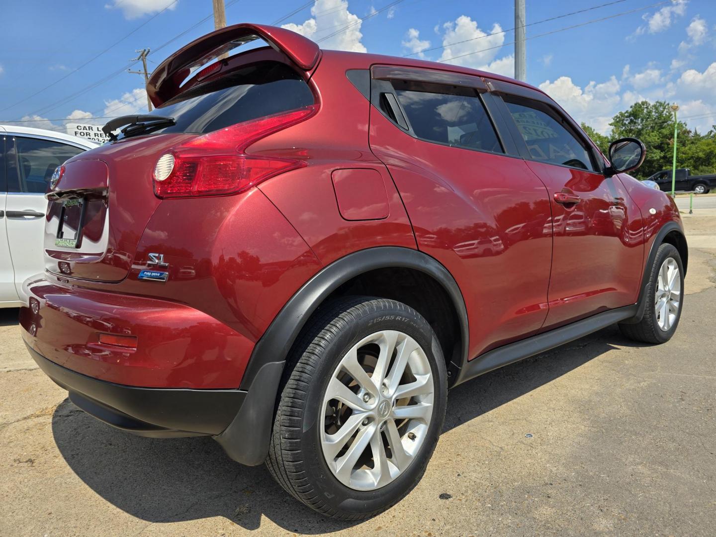 2012 RED /BLACK Nissan Juke SL (JN8AF5MR0CT) with an 1.6L L4 DOHC 16V engine, Continuously Variable Transmission transmission, located at 2660 S.Garland Avenue, Garland, TX, 75041, (469) 298-3118, 32.885387, -96.656776 - Photo#3