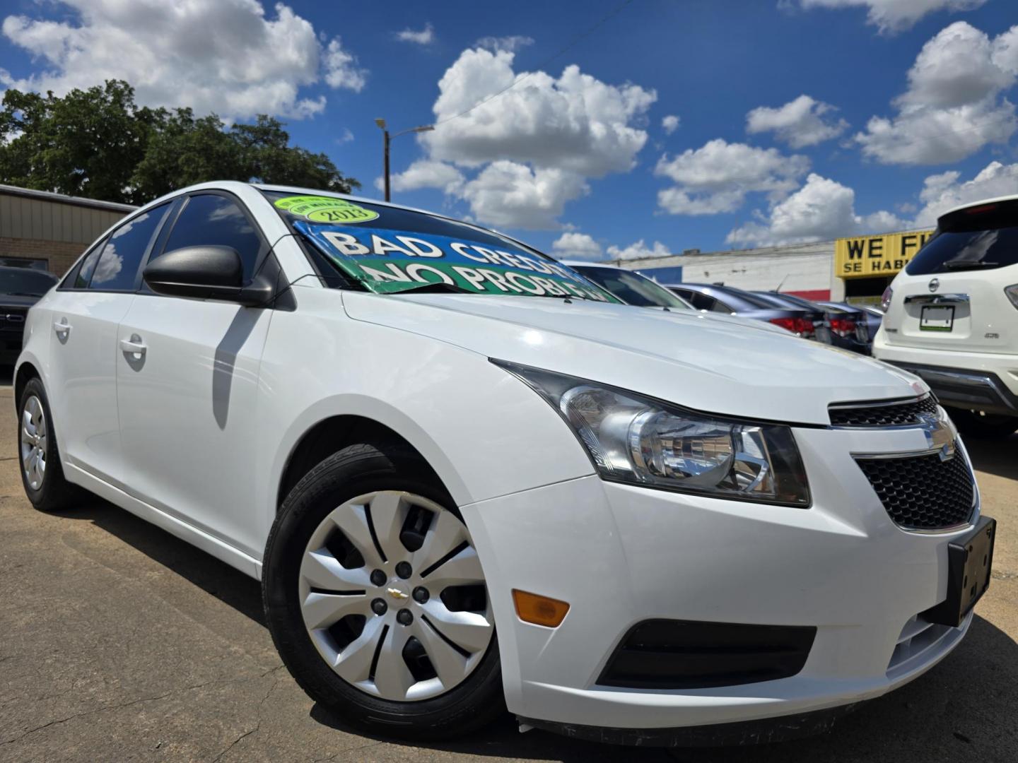 2013 WHITE Chevrolet Cruze LS (1G1PA5SH4D7) with an 1.8L L4 DOHC 16V FFV engine, 6-Speed Automatic transmission, located at 2660 S.Garland Avenue, Garland, TX, 75041, (469) 298-3118, 32.885387, -96.656776 - Photo#0