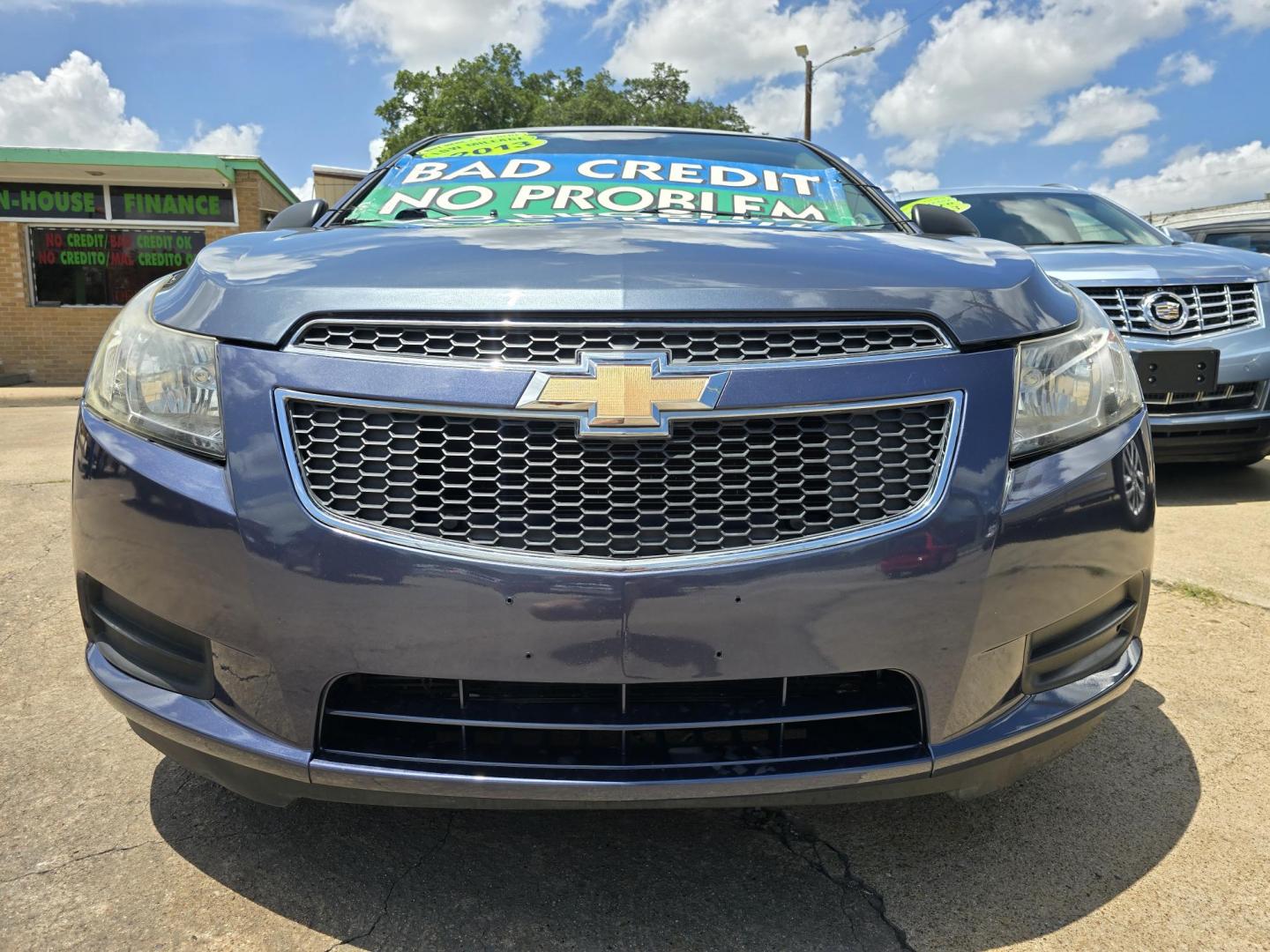 2013 BLUE Chevrolet Cruze LS (1G1PA5SH9D7) with an 1.8L L4 DOHC 16V FFV engine, 6-Speed Automatic transmission, located at 2660 S.Garland Avenue, Garland, TX, 75041, (469) 298-3118, 32.885387, -96.656776 - Photo#9