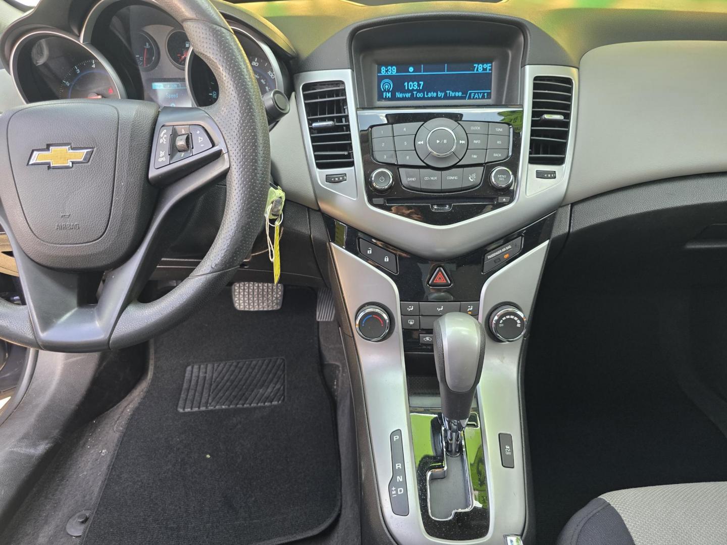 2013 BLUE Chevrolet Cruze LS (1G1PA5SH9D7) with an 1.8L L4 DOHC 16V FFV engine, 6-Speed Automatic transmission, located at 2660 S.Garland Avenue, Garland, TX, 75041, (469) 298-3118, 32.885387, -96.656776 - Photo#13