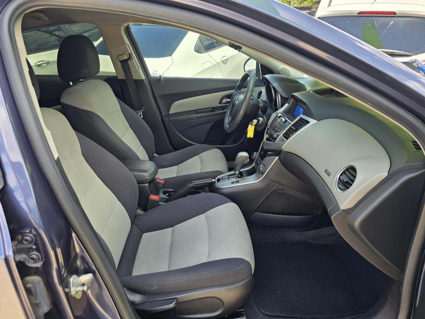 2013 BLUE Chevrolet Cruze LS (1G1PA5SH9D7) with an 1.8L L4 DOHC 16V FFV engine, 6-Speed Automatic transmission, located at 2660 S.Garland Avenue, Garland, TX, 75041, (469) 298-3118, 32.885387, -96.656776 - Photo#16