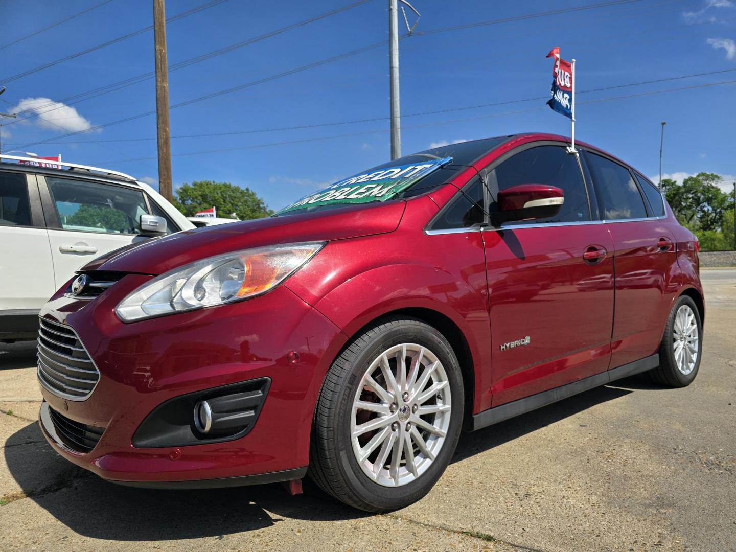 2013 RED Ford C-Max SEL (1FADP5BU1DL) with an 2.0L L4 DOHC 16V HYBRID engine, Continuously Variable Transmission transmission, located at 2660 S.Garland Avenue, Garland, TX, 75041, (469) 298-3118, 32.885387, -96.656776 - Photo#6