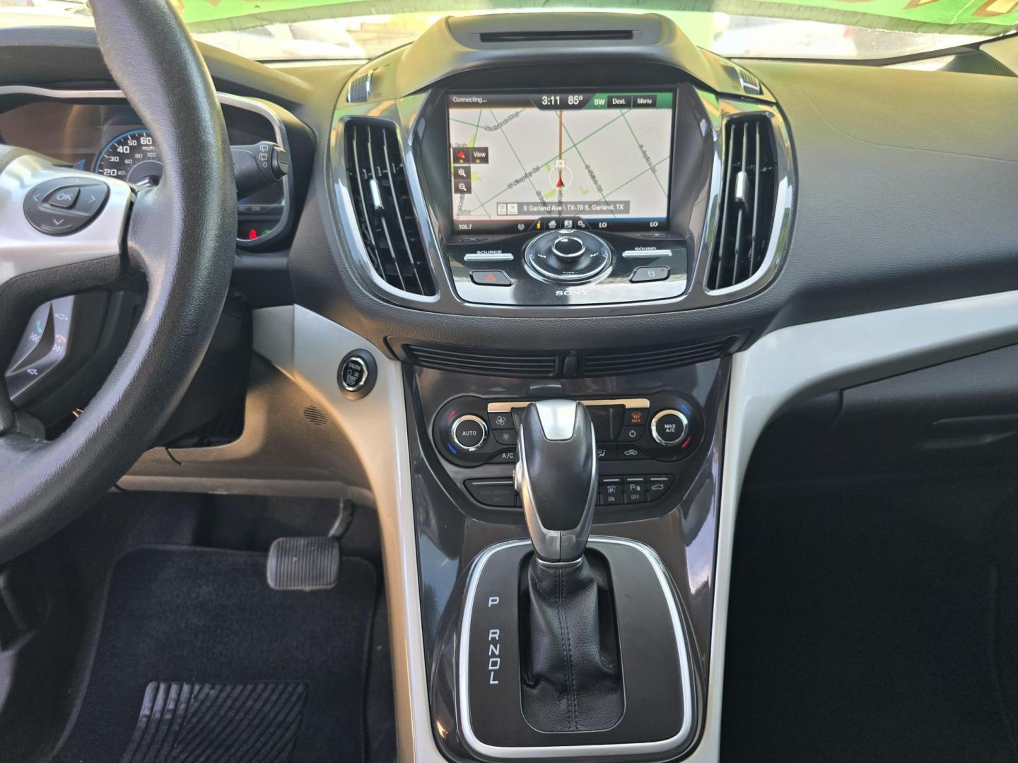 2013 RED Ford C-Max SEL (1FADP5BU1DL) with an 2.0L L4 DOHC 16V HYBRID engine, Continuously Variable Transmission transmission, located at 2660 S.Garland Avenue, Garland, TX, 75041, (469) 298-3118, 32.885387, -96.656776 - Photo#13