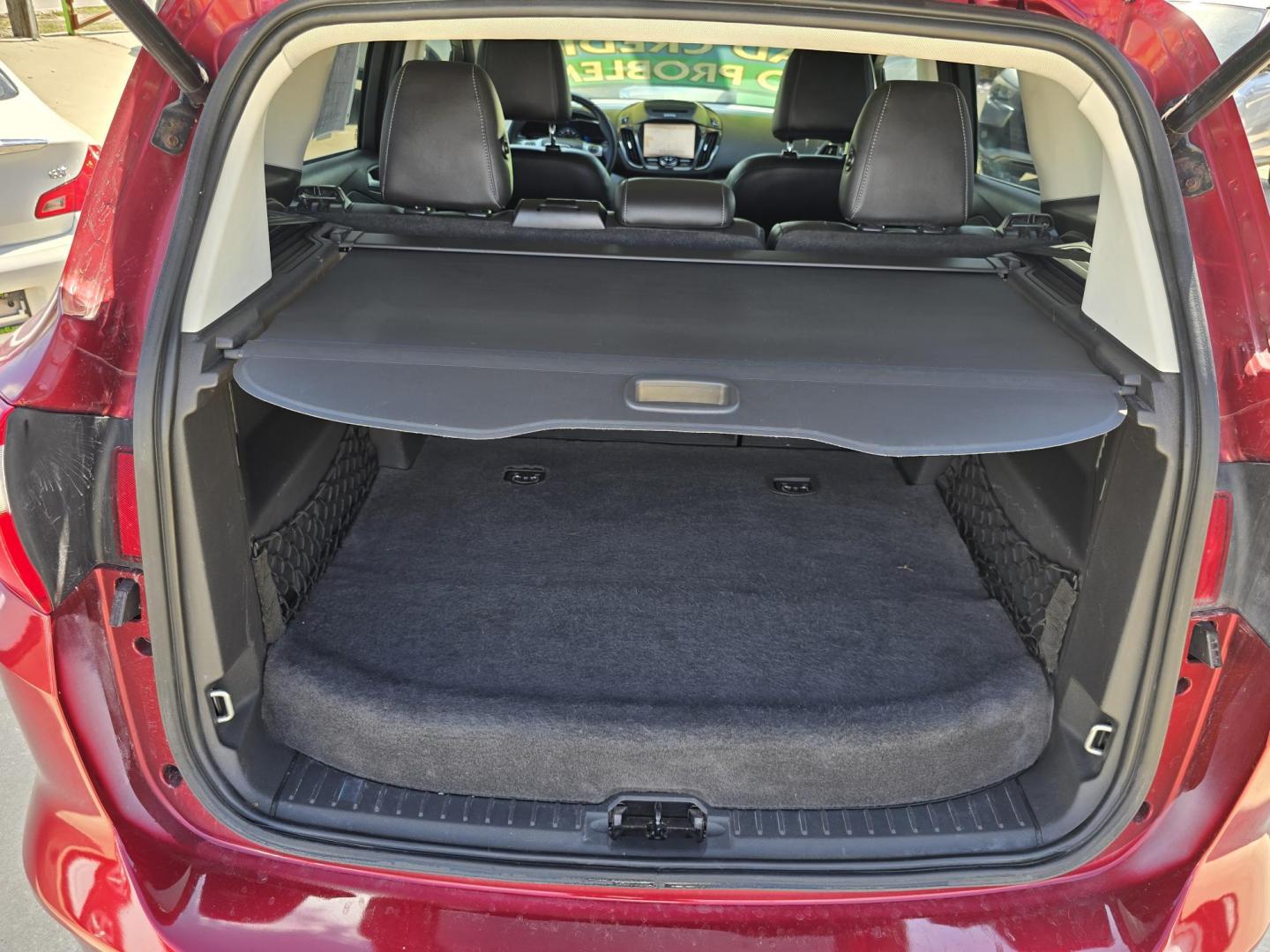 2013 RED Ford C-Max SEL (1FADP5BU1DL) with an 2.0L L4 DOHC 16V HYBRID engine, Continuously Variable Transmission transmission, located at 2660 S.Garland Avenue, Garland, TX, 75041, (469) 298-3118, 32.885387, -96.656776 - Photo#18