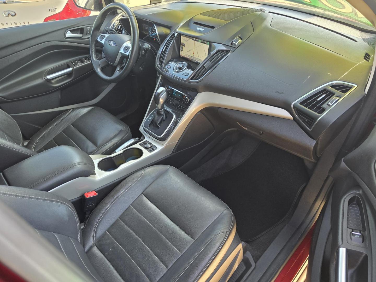 2013 RED Ford C-Max SEL (1FADP5BU1DL) with an 2.0L L4 DOHC 16V HYBRID engine, Continuously Variable Transmission transmission, located at 2660 S.Garland Avenue, Garland, TX, 75041, (469) 298-3118, 32.885387, -96.656776 - Photo#21