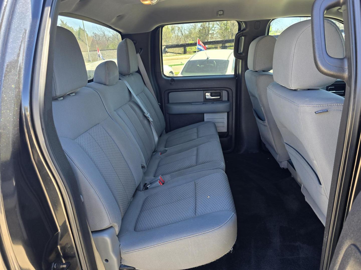 $view_url - Photo#17