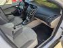 2013 WHITE Ford Focus SE (1FADP3F29DL) , AUTO transmission, located at 2660 S.Garland Avenue, Garland, TX, 75041, (469) 298-3118, 32.885387, -96.656776 - Photo#17