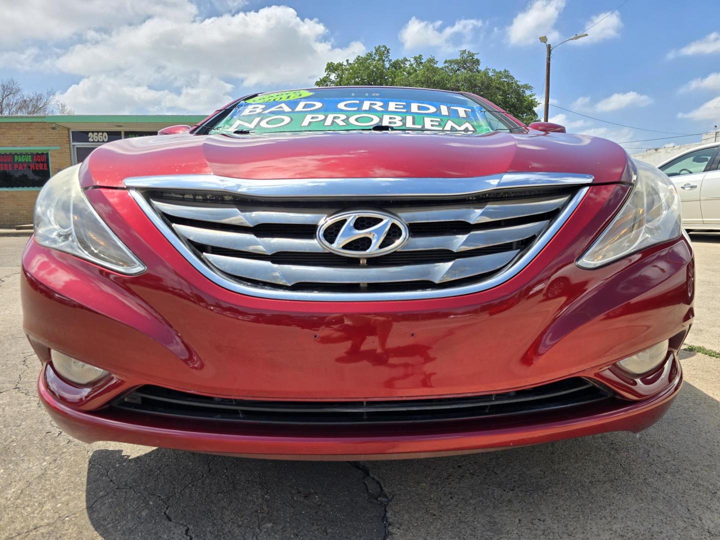 2013 RED Hyundai Sonata Limited (5NPEC4AC6DH) with an 2.4L L4 DOHC 16V engine, 6-Speed Automatic transmission, located at 2660 S.Garland Avenue, Garland, TX, 75041, (469) 298-3118, 32.885387, -96.656776 - Photo#9
