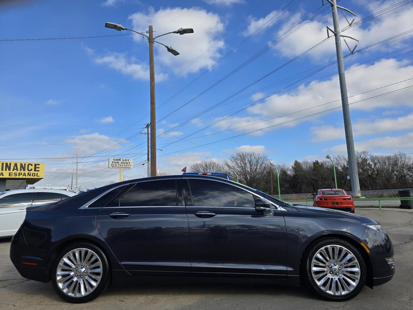 2013 GRAY Lincoln MKZ FWD (3LN6L2G99DR) with an 2.0L L4 DOHC 16V engine, 6-Speed Automatic transmission, located at 2660 S.Garland Avenue, Garland, TX, 75041, (469) 298-3118, 32.885387, -96.656776 - Photo#2