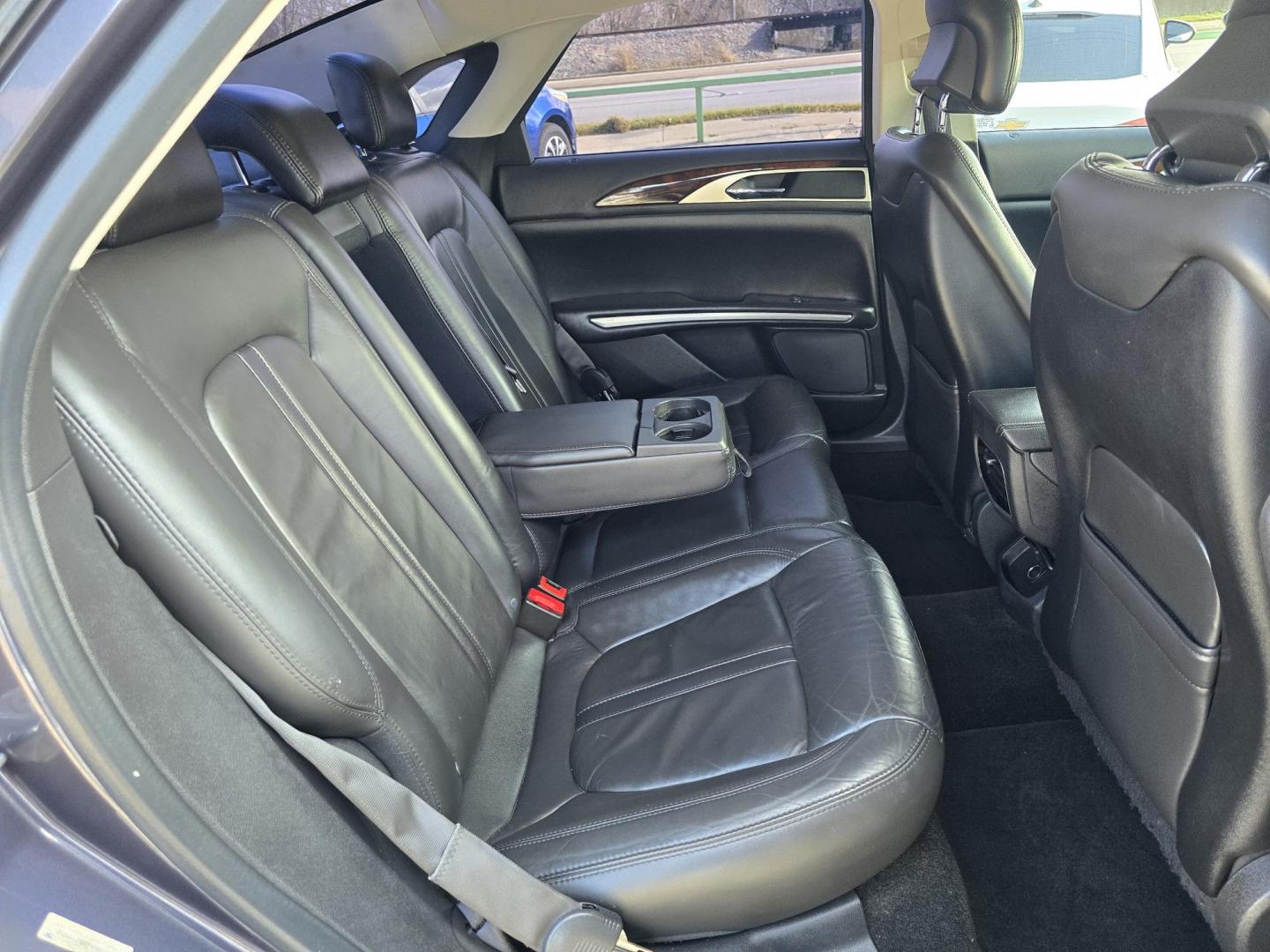 2013 GRAY Lincoln MKZ FWD (3LN6L2G99DR) with an 2.0L L4 DOHC 16V engine, 6-Speed Automatic transmission, located at 2660 S.Garland Avenue, Garland, TX, 75041, (469) 298-3118, 32.885387, -96.656776 - Photo#18