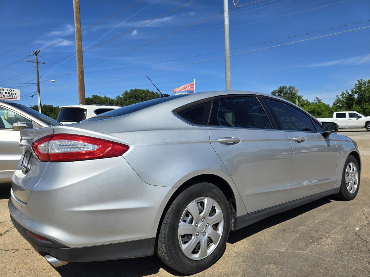 2014 BLUE Ford Fusion S (3FA6P0G72ER) with an 2.5L L4 DOHC 16V engine, AUTO transmission, located at 2660 S.Garland Avenue, Garland, TX, 75041, (469) 298-3118, 32.885387, -96.656776 - Photo#3