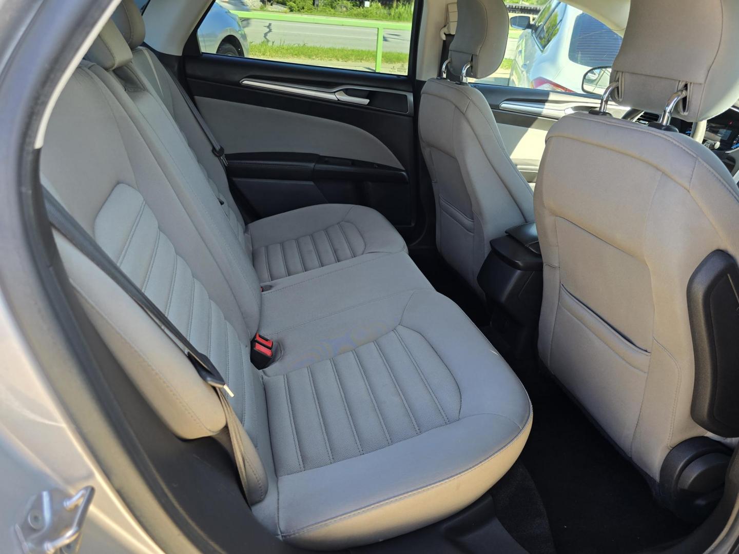 2014 BLUE Ford Fusion S (3FA6P0G72ER) with an 2.5L L4 DOHC 16V engine, AUTO transmission, located at 2660 S.Garland Avenue, Garland, TX, 75041, (469) 298-3118, 32.885387, -96.656776 - Photo#15