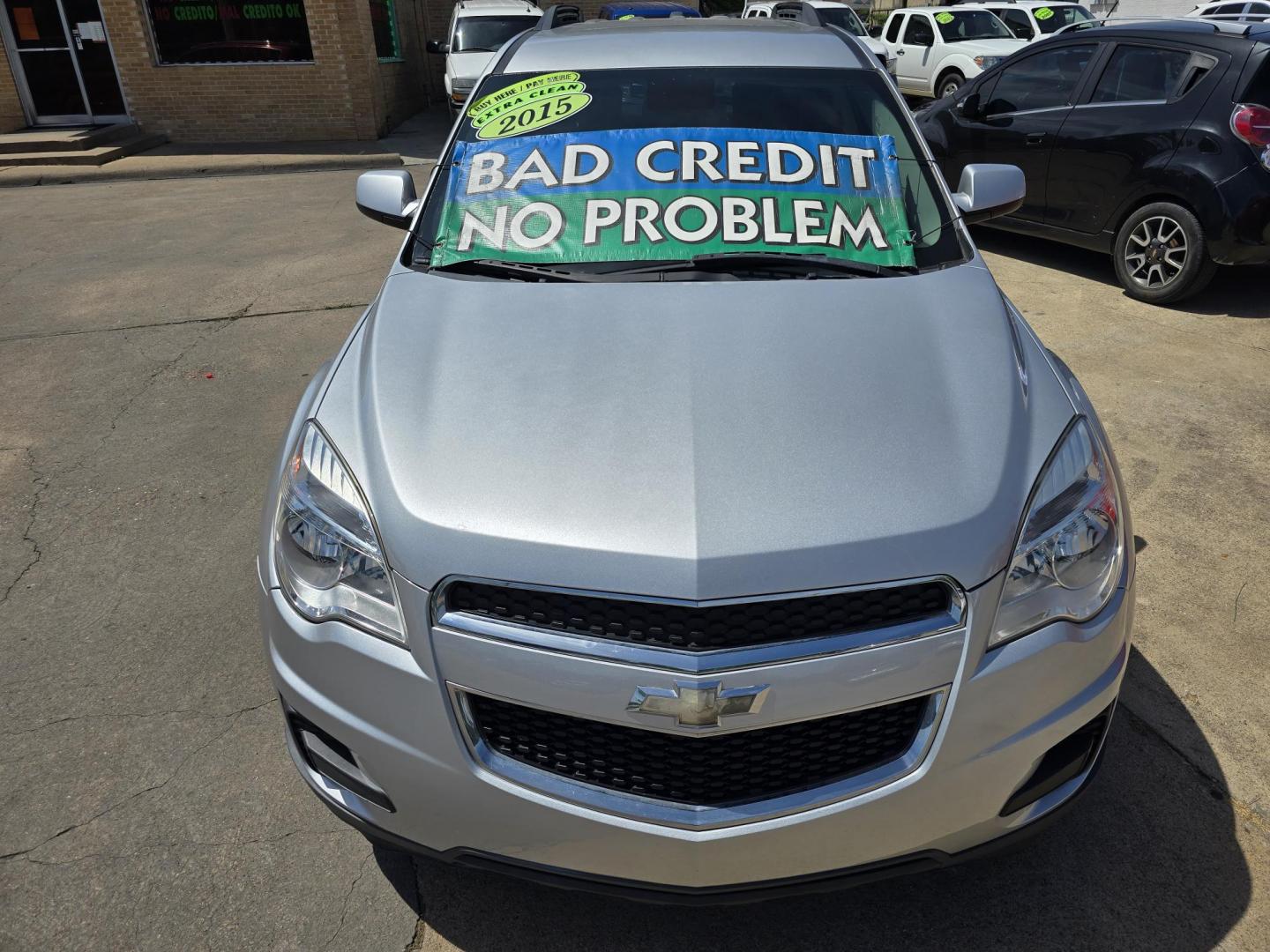 2015 SILVER Chevrolet Equinox LT (2GNALBEKXF1) with an 2.4L L4 DOHC 16V FFV engine, 6-Speed Automatic transmission, located at 2660 S.Garland Avenue, Garland, TX, 75041, (469) 298-3118, 32.885387, -96.656776 - Photo#8