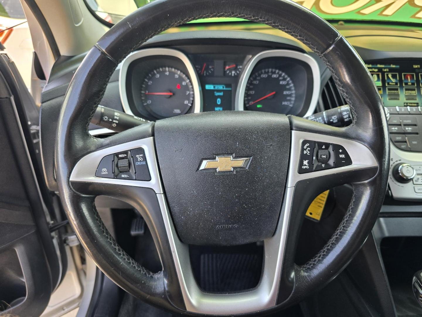 2015 SILVER Chevrolet Equinox LT (2GNALBEKXF1) with an 2.4L L4 DOHC 16V FFV engine, 6-Speed Automatic transmission, located at 2660 S.Garland Avenue, Garland, TX, 75041, (469) 298-3118, 32.885387, -96.656776 - Photo#12
