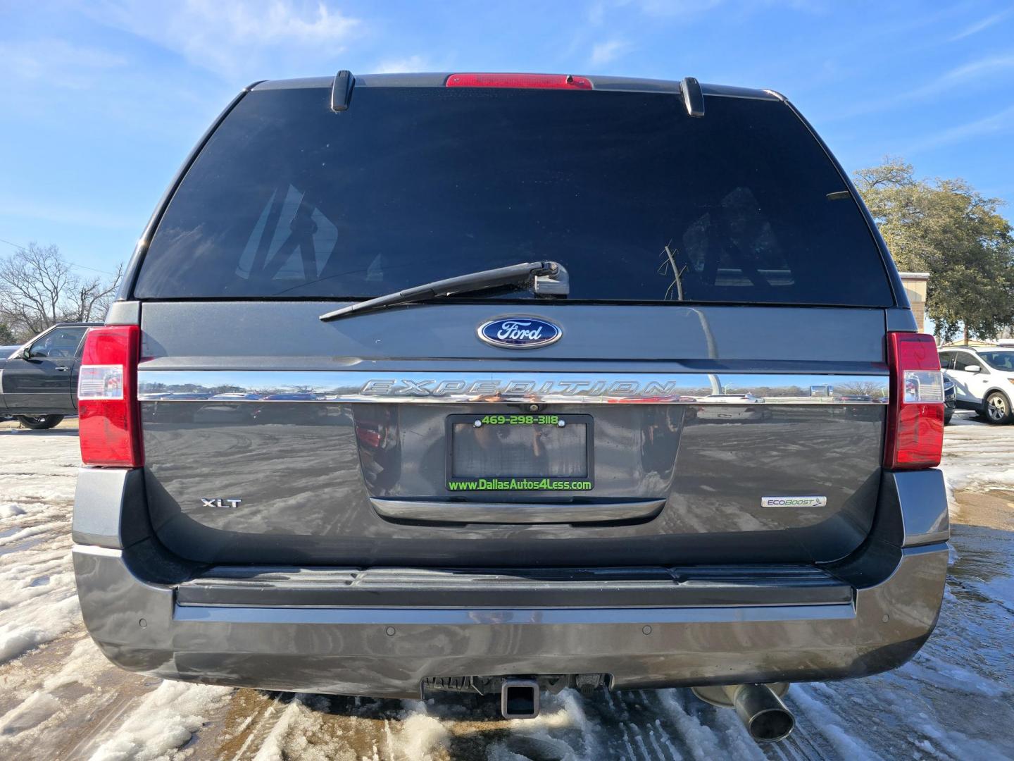 2015 GRAY Ford Expedition EL XLT (1FMJK1HT3FE) with an 3.5L V6 DOHC 24V FFV engine, 6-Speed Automatic transmission, located at 2660 S.Garland Avenue, Garland, TX, 75041, (469) 298-3118, 32.885387, -96.656776 - Photo#4