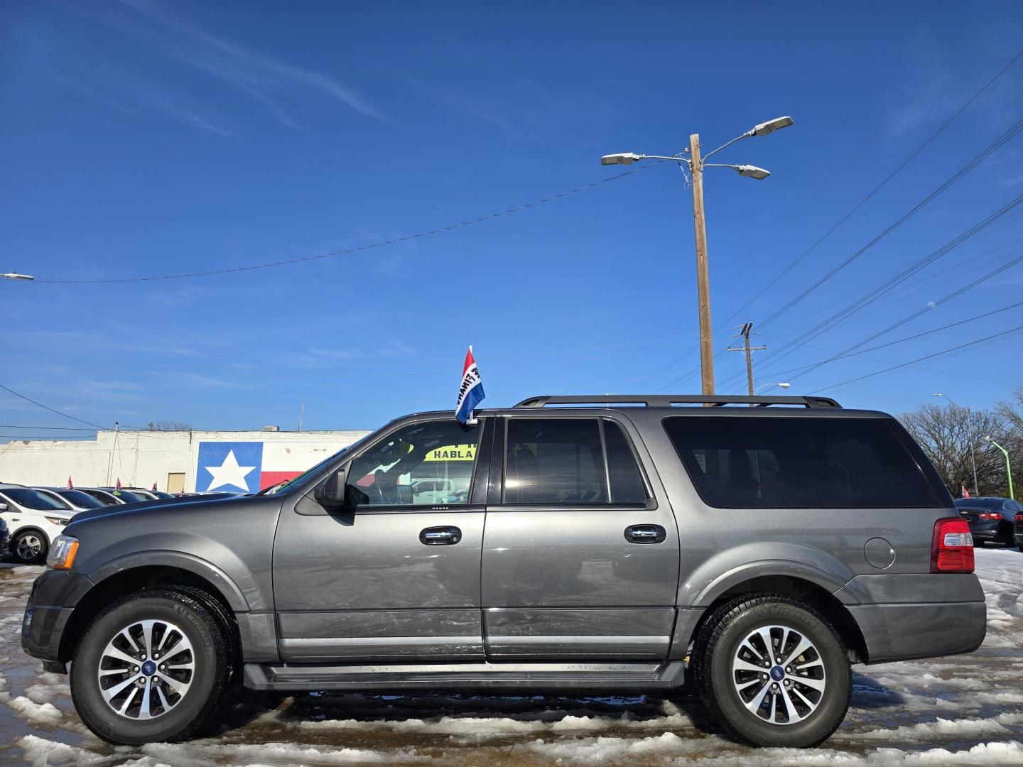 2015 GRAY Ford Expedition EL XLT (1FMJK1HT3FE) with an 3.5L V6 DOHC 24V FFV engine, 6-Speed Automatic transmission, located at 2660 S.Garland Avenue, Garland, TX, 75041, (469) 298-3118, 32.885387, -96.656776 - Photo#6