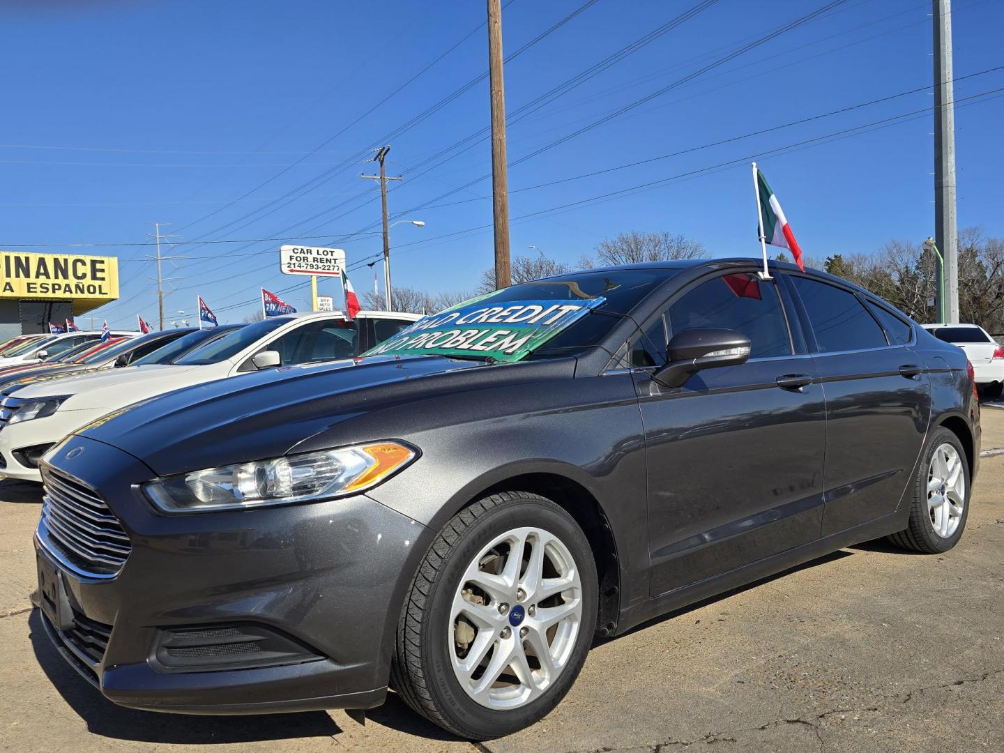 2015 GRAY Ford Fusion SE (3FA6P0H71FR) with an 2.5L L4 DOHC 16V engine, AUTO transmission, located at 2660 S.Garland Avenue, Garland, TX, 75041, (469) 298-3118, 32.885387, -96.656776 - Photo#7