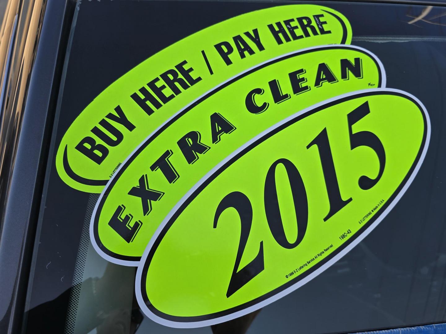 2015 GRAY Ford Fusion SE (3FA6P0H71FR) with an 2.5L L4 DOHC 16V engine, AUTO transmission, located at 2660 S.Garland Avenue, Garland, TX, 75041, (469) 298-3118, 32.885387, -96.656776 - Photo#19