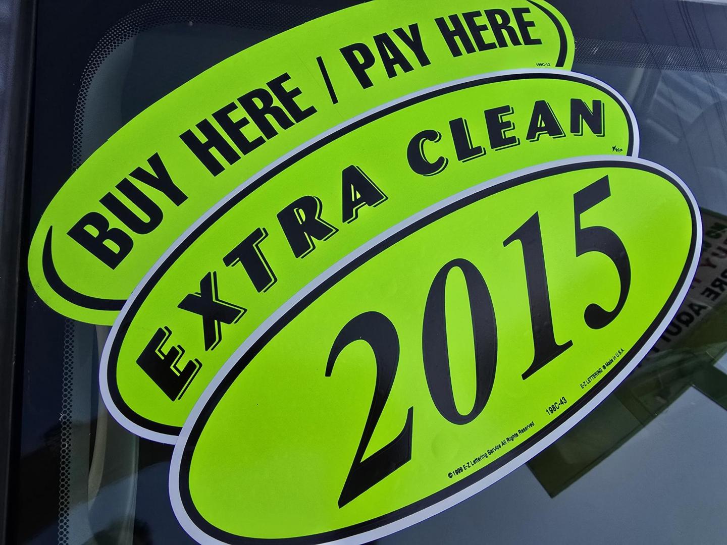 2015 WHITE RAM 1500 Tradesman Quad Cab (1C6RR6FT4FS) with an 5.7L V8 OHV 16V engine, 6-Speed Automatic transmission, located at 2660 S.Garland Avenue, Garland, TX, 75041, (469) 298-3118, 32.885387, -96.656776 - Photo#20