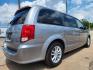 2016 SILVER Dodge Grand Caravan SXT (2C4RDGCG7GR) with an 3.6L V6 DOHC 24V engine, 6A transmission, located at 2660 S.Garland Avenue, Garland, TX, 75041, (469) 298-3118, 32.885387, -96.656776 - Photo#3