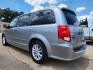 2016 SILVER Dodge Grand Caravan SXT (2C4RDGCG7GR) with an 3.6L V6 DOHC 24V engine, 6A transmission, located at 2660 S.Garland Avenue, Garland, TX, 75041, (469) 298-3118, 32.885387, -96.656776 - Photo#5