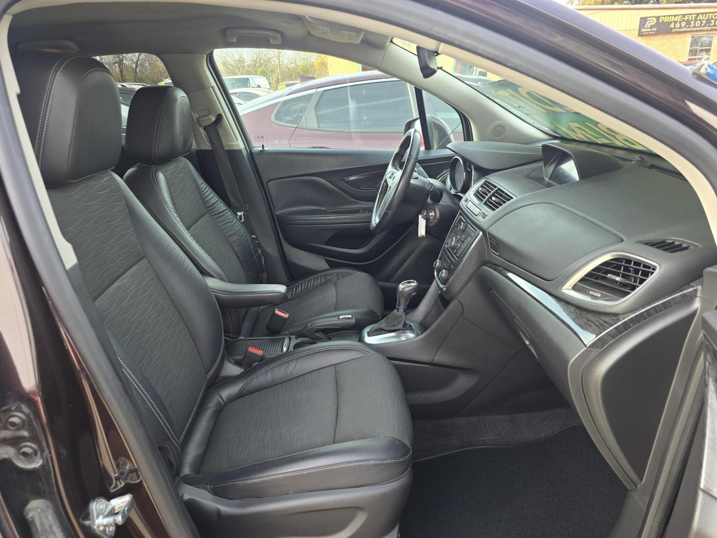 $view_url - Photo#17