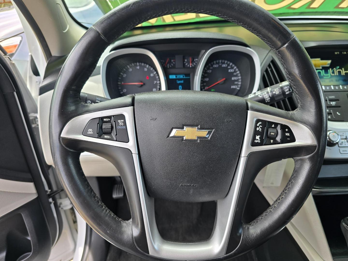 2016 WHITE Chevrolet Equinox LT (2GNALCEK6G6) with an 2.4L L4 DOHC 16V FFV engine, 6A transmission, located at 2660 S.Garland Avenue, Garland, TX, 75041, (469) 298-3118, 32.885387, -96.656776 - Photo#12