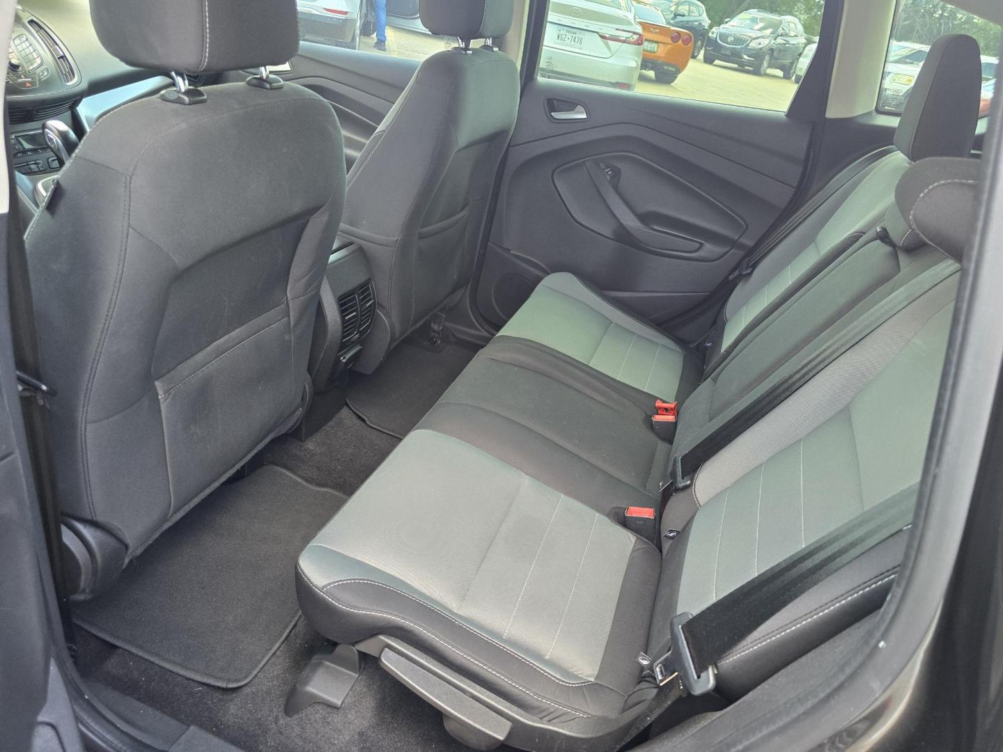 2016 GRAY /BLACK Ford C-Max Hybrid SE (1FADP5AU1GL) with an 2.0L L4 DOHC 16V HYBRID engine, CVT transmission, located at 2660 S.Garland Avenue, Garland, TX, 75041, (469) 298-3118, 32.885387, -96.656776 - Photo#14