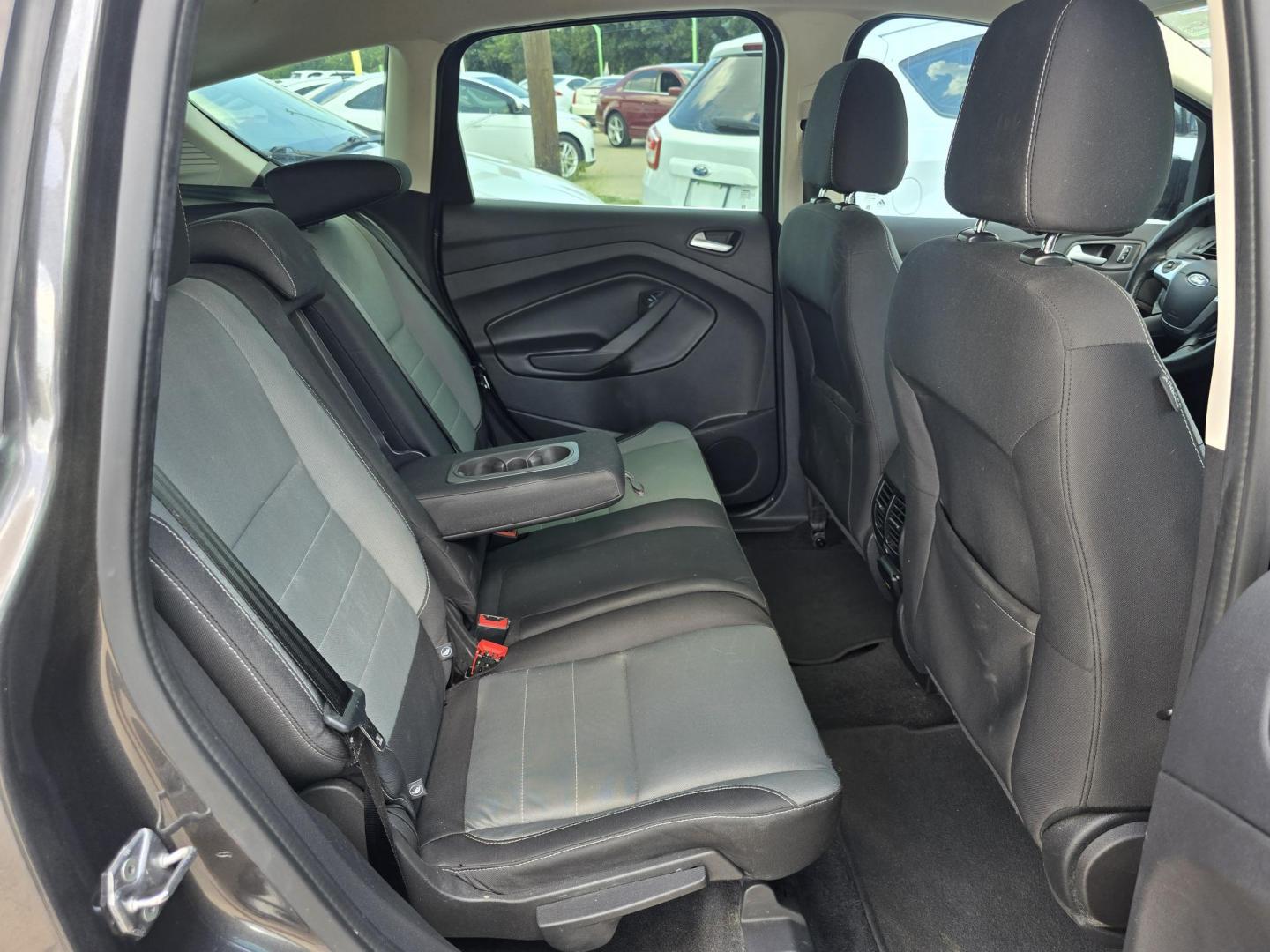 2016 GRAY /BLACK Ford C-Max Hybrid SE (1FADP5AU1GL) with an 2.0L L4 DOHC 16V HYBRID engine, CVT transmission, located at 2660 S.Garland Avenue, Garland, TX, 75041, (469) 298-3118, 32.885387, -96.656776 - Photo#16