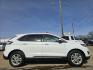 2016 WHITE Ford Edge SEL (2FMPK4J88GB) with an 3.5L V6 DOHC 24V engine, 6A transmission, located at 2660 S.Garland Avenue, Garland, TX, 75041, (469) 298-3118, 32.885387, -96.656776 - Photo#2