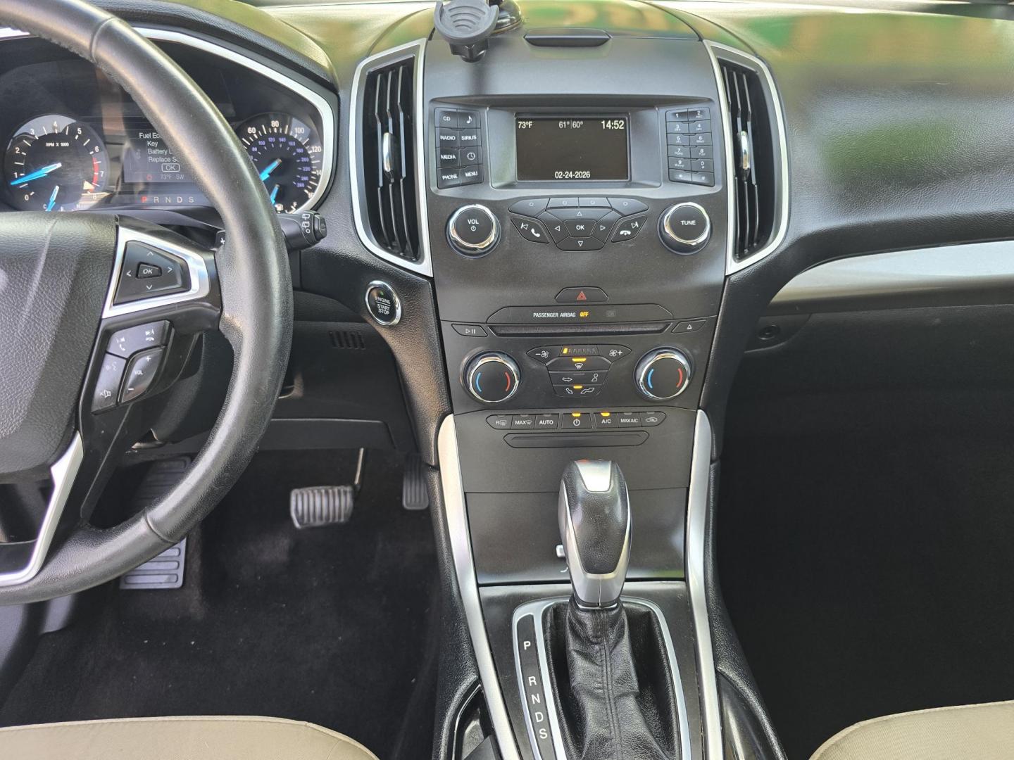 2016 WHITE Ford Edge SEL (2FMPK4J88GB) with an 3.5L V6 DOHC 24V engine, 6A transmission, located at 2660 S.Garland Avenue, Garland, TX, 75041, (469) 298-3118, 32.885387, -96.656776 - Photo#14