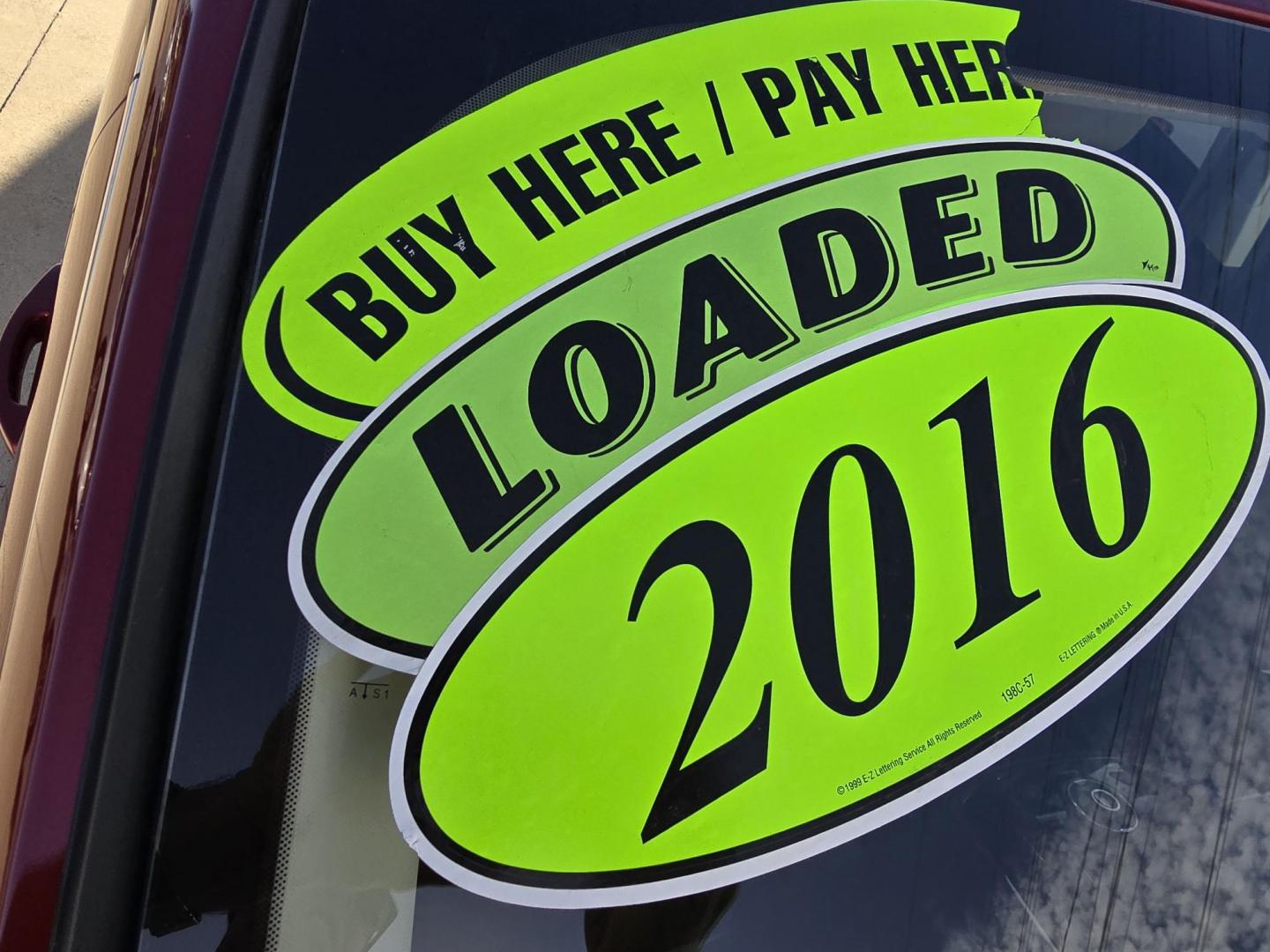 2016 RED Ford Escape Titanium (1FMCU0J96GU) with an 2.0L L4 DOHC 16V engine, 6-Speed Automatic transmission, located at 2660 S.Garland Avenue, Garland, TX, 75041, (469) 298-3118, 32.885387, -96.656776 - Photo#23