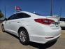 2016 DIAMOND WHITE Hyundai Sonata SE (5NPE24AF3GH) with an 2.4L L4 DOHC 16V engine, 7A transmission, located at 2660 S.Garland Avenue, Garland, TX, 75041, (469) 298-3118, 32.885387, -96.656776 - Photo#5