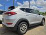 2016 Hyundai Tucson SE (KM8J23A45GU) with an 2.0L L4 DOHC 16V engine, 6A transmission, located at 2660 S.Garland Avenue, Garland, TX, 75041, (469) 298-3118, 32.885387, -96.656776 - Photo#3