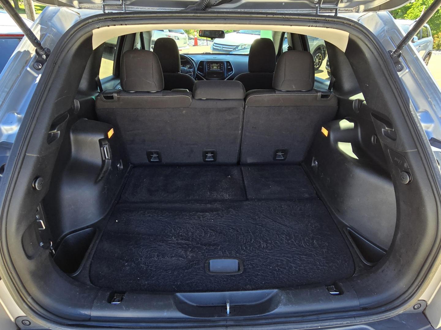 $view_url - Photo#16