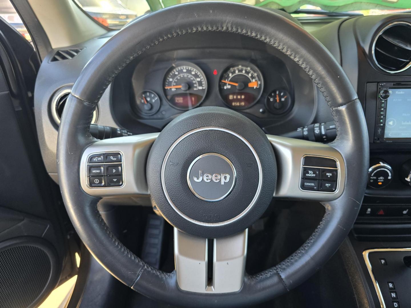 2016 GRAY Jeep Patriot Latitude (1C4NJPFB6GD) with an 2.4L L4 DOHC 16V engine, AUTO transmission, located at 2660 S.Garland Avenue, Garland, TX, 75041, (469) 298-3118, 32.885387, -96.656776 - Photo#11