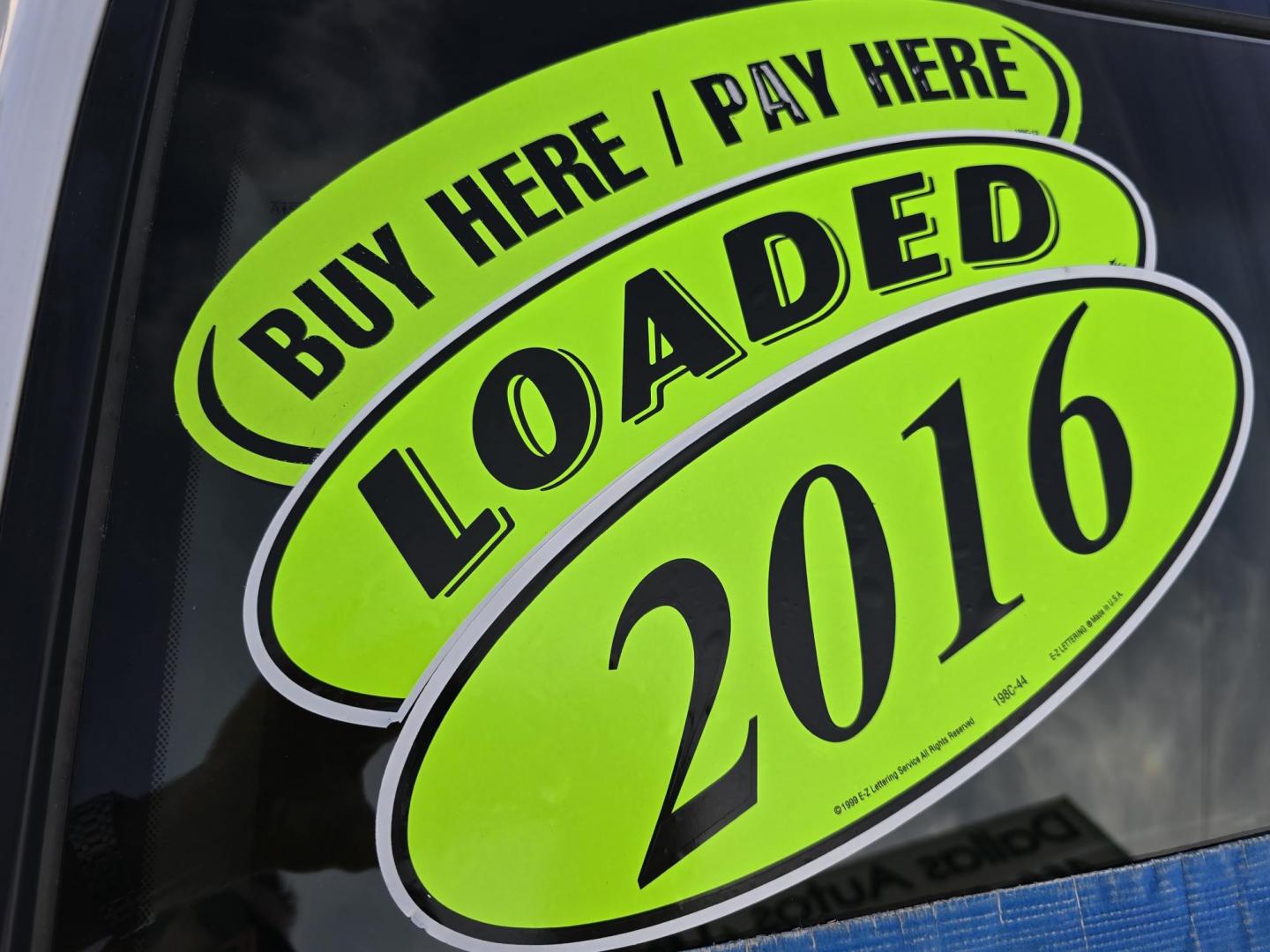 2016 WHITE Kia Sorento SXL (5XYPK4A58GG) with an 3.3L V6 DOHC 24V engine, 6-Speed Automatic transmission, located at 2660 S.Garland Avenue, Garland, TX, 75041, (469) 298-3118, 32.885387, -96.656776 - Photo#22