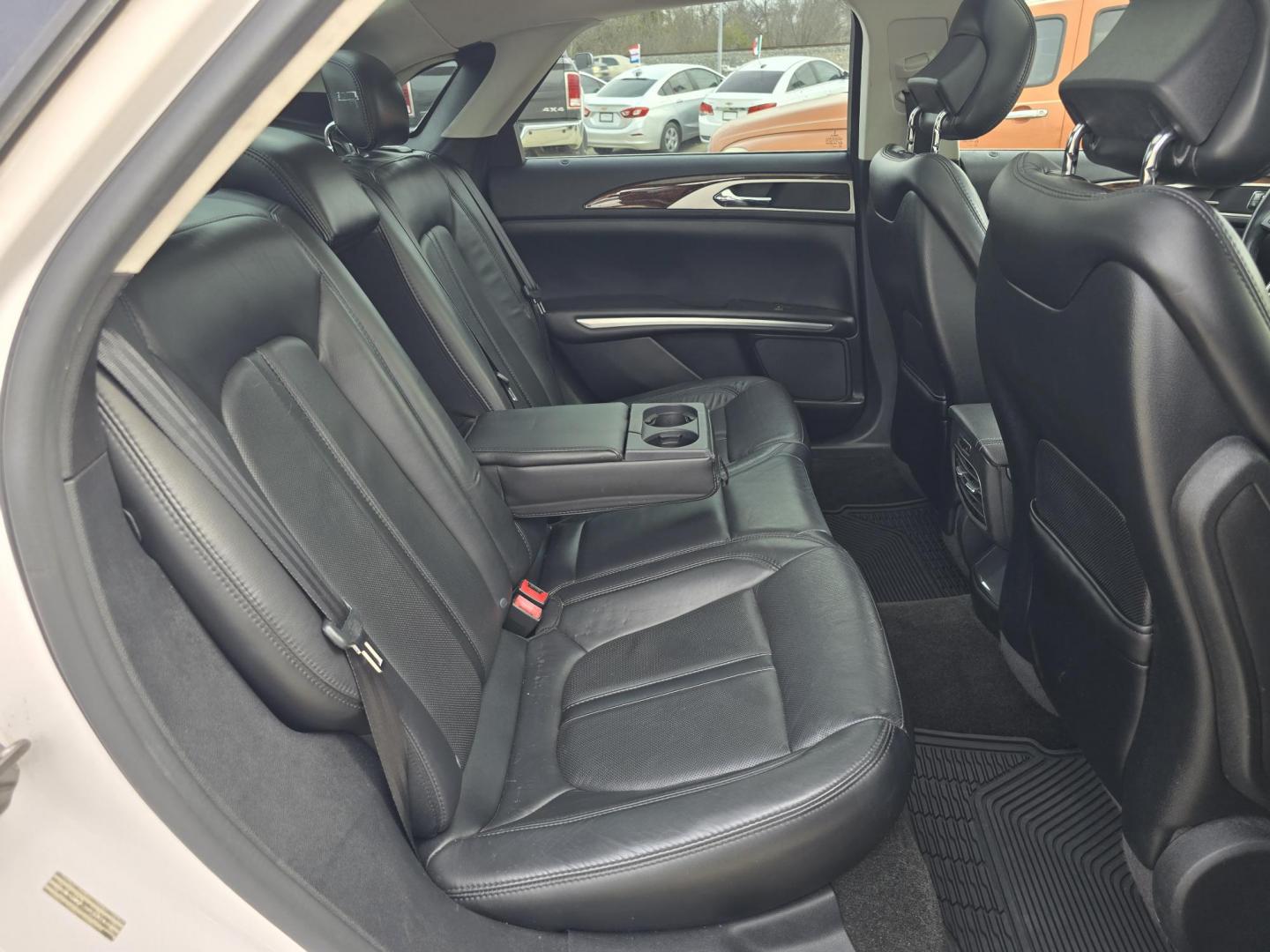 $view_url - Photo#16