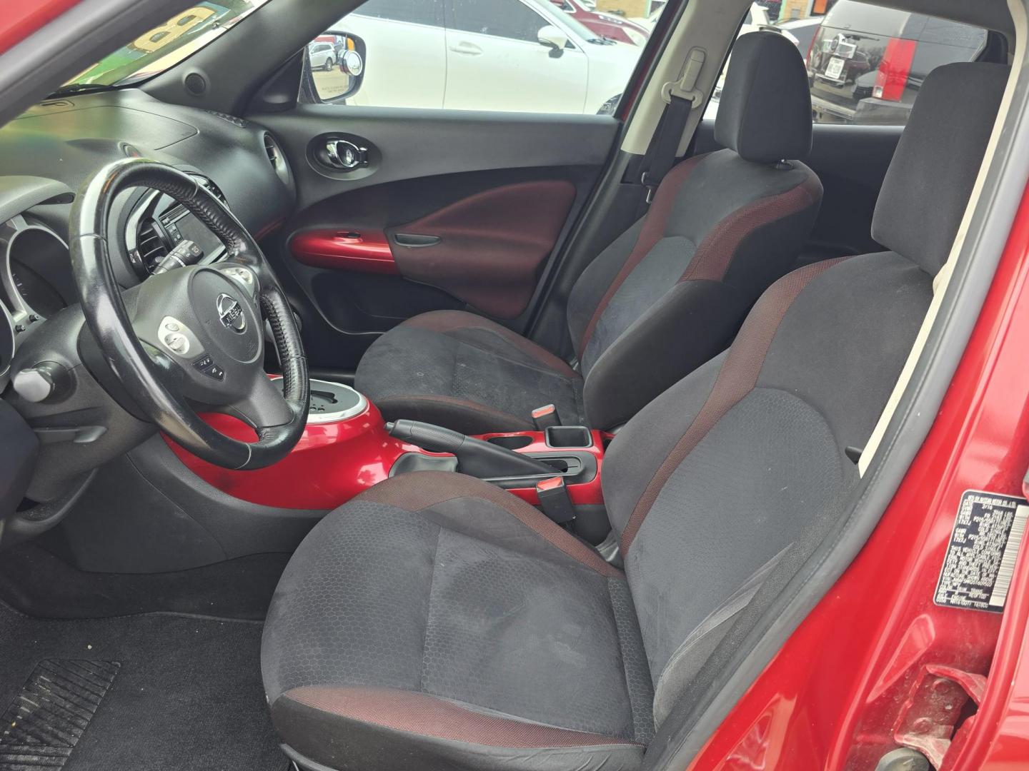 2016 RED Nissan Juke S (JN8AF5MR2GT) with an 1.6L L4 DOHC 16V TURBO engine, CVT transmission, located at 2660 S.Garland Avenue, Garland, TX, 75041, (469) 298-3118, 32.885387, -96.656776 - Photo#12