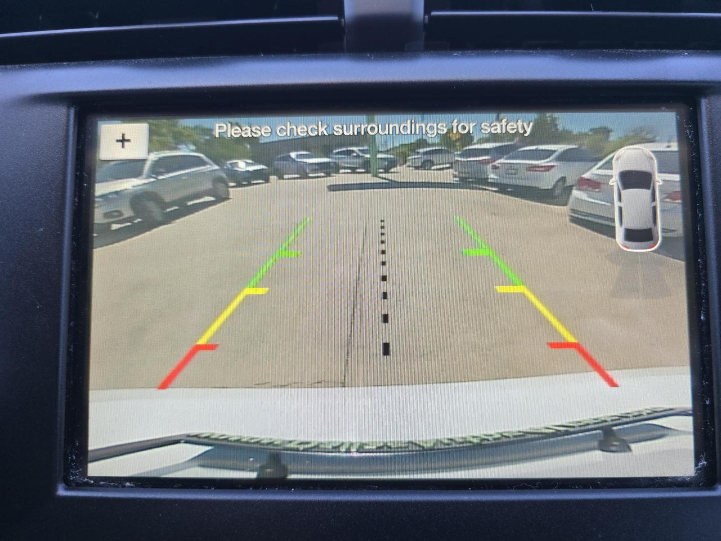 2017 WHITE Ford Fusion SE (3FA6P0H70HR) with an 2.5L L4 DOHC 16V engine, 6A transmission, located at 2660 S.Garland Avenue, Garland, TX, 75041, (469) 298-3118, 32.885387, -96.656776 - Photo#15