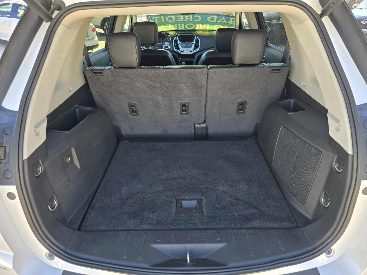 2017 DIAMOND WHITE GMC Terrain Denali (2GKFLVE38H6) with an 3.6L V6 DOHC 24V engine, 6A transmission, located at 2660 S.Garland Avenue, Garland, TX, 75041, (469) 298-3118, 32.885387, -96.656776 - Photo#19